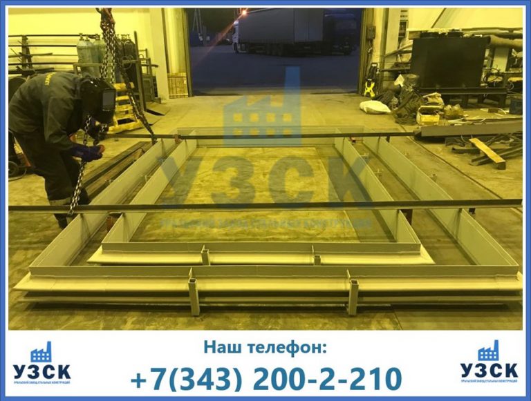 Линзовые прямоугольные компенсаторы большого размера в Новосибирске