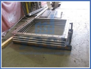 прямоугольные линзовые компенсаторы в Новосибирске